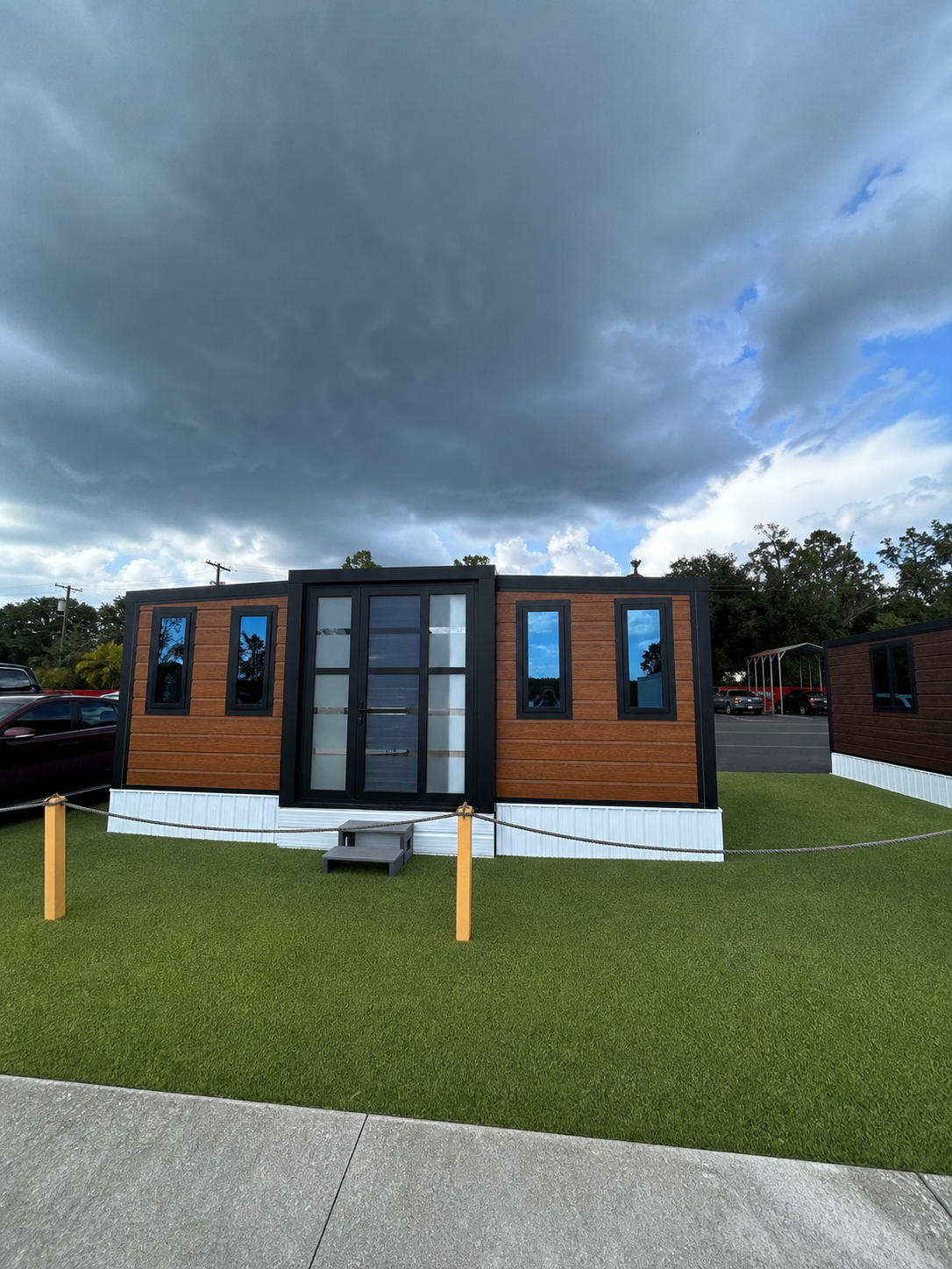 NuGen Casitas Tampa showroom exterior