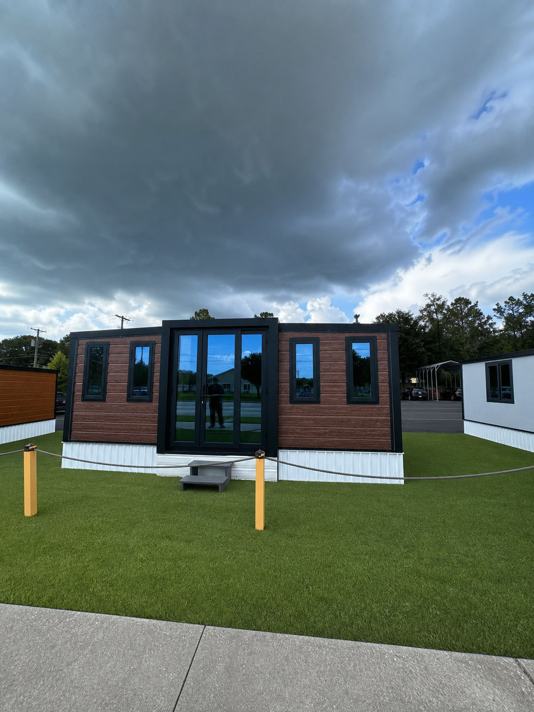 NuGen Casitas Tampa showroom exterior display model